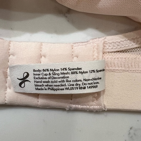 NWT Lively Wireless Nursing Bra - Picture 6 of 8